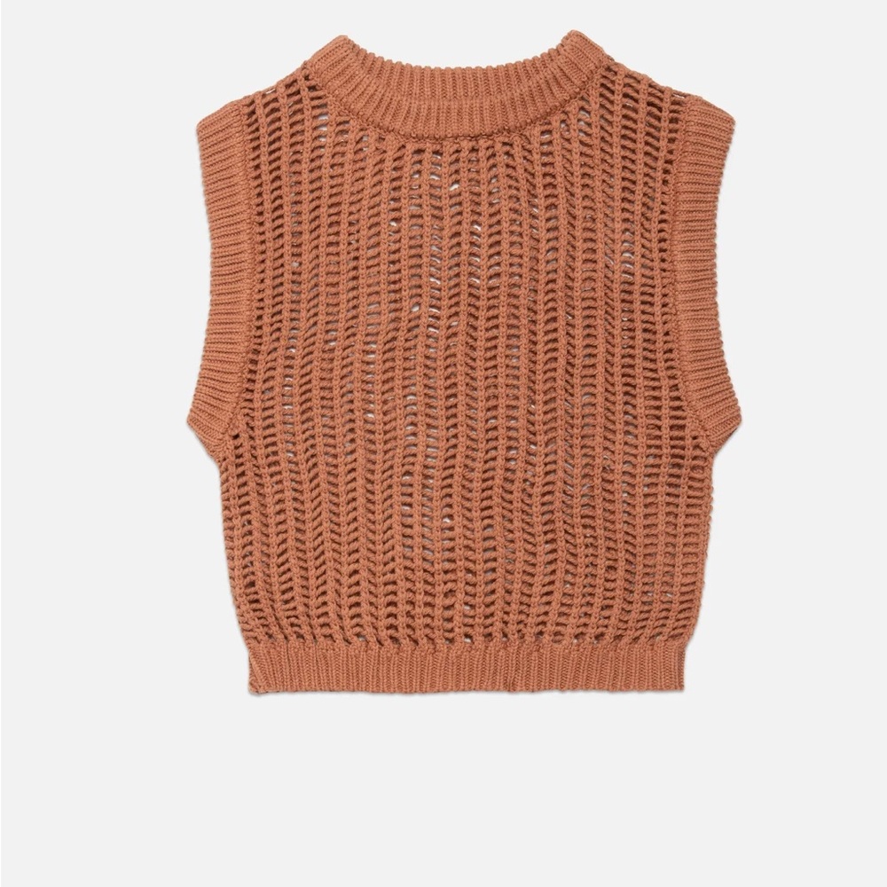Deluc Pink Cropped Knit Sleeveless Top - Picture 9 of 10